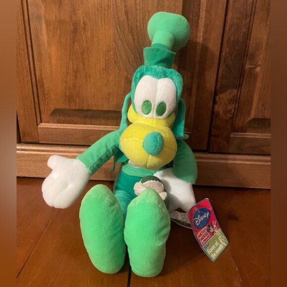 Disney Goofy Lime Green Sega Plush 16” Stuffed Animal Toy - Picture 6 of 8